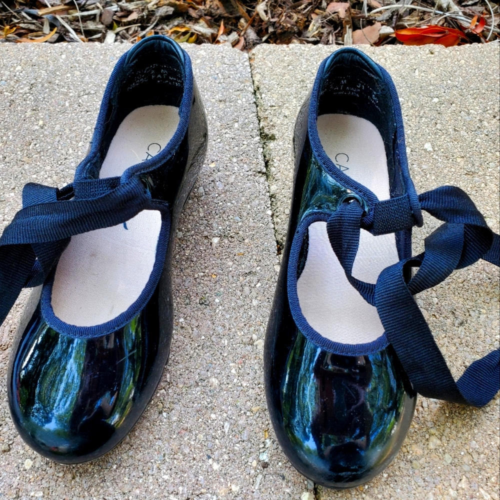 Capezio Kids Size 10.5 Tap Shoes